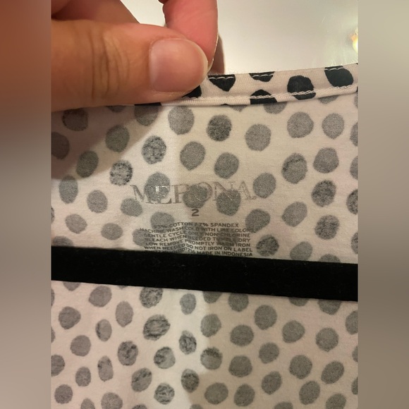 Merona Polka Dot V Neck Tank 2X - Picture 3 of 4